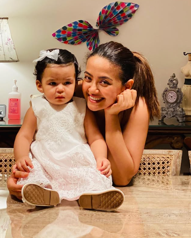 Home 57 Best Maid Agency In India"Your Home, Our Priority." Surveen Chavla - Hire Maid | Maid service in Mumbai | Domestic Help In Mumbai | House Hold Worker In Mumbai | Cook Service In Mumbai | Nanny Worker In Mumbai | Baby Sitter In Mumbai | Driver In Mumbai House Hold Help Agency "Select My Bai" Maids Maids Surveen Chavla