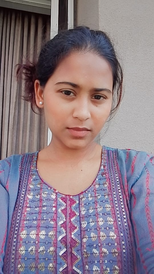 <h4>Sunaina Xalxo</h4>